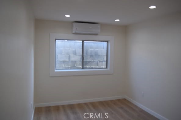 1 bed, 1 bath, 450 sqft, $1,950