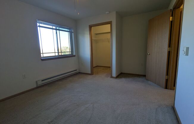 1 bed, 1 bath, 756 sqft, $1,425, Unit 200-301