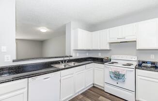 4 beds, 2 baths, 1,358 sqft, $1,750