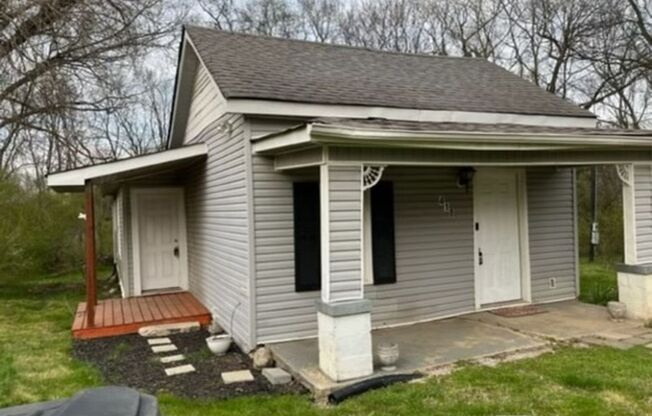 2 beds, 1 bath, $1,150