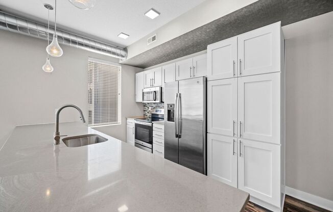 2 beds, 2 baths, 960 sqft, $1,795, Unit 316
