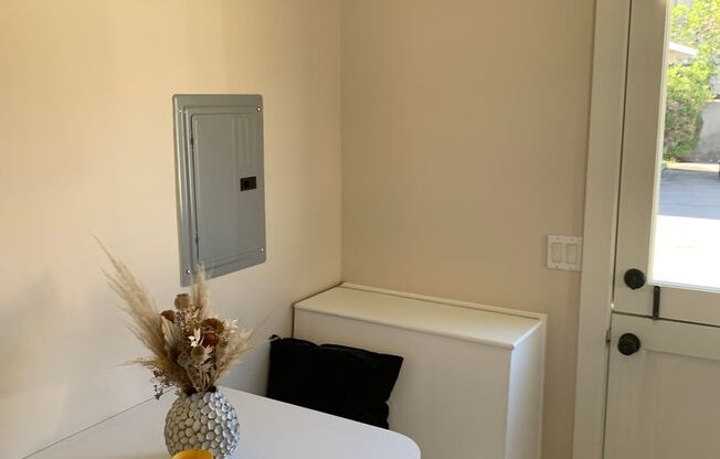 1 bed, 1 bath, 800 sqft, $2,500, Unit 175 B