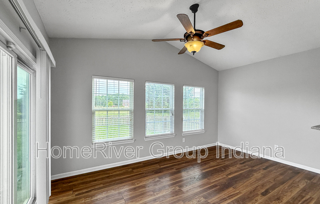 8136 WHEATFIELD CT