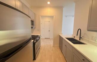 2414 WATERMARKE PL