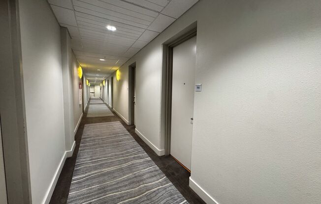 Studio, 1 bath, $1,795, Unit Unit 701