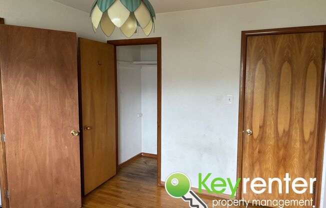 3 beds, 1 bath, $2,250