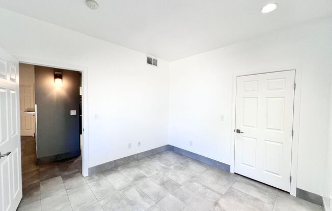 2 beds, 2 baths, $1,500, Unit # 1074