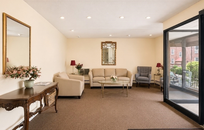 2 beds, 2 baths, 976 sqft, $3,400, Unit 102