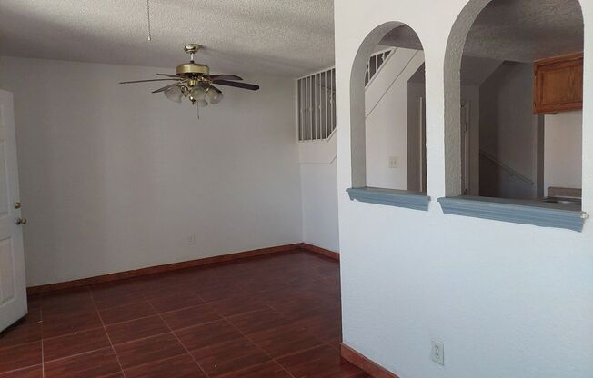 Welcome Home ! 3 bedroom 2 bath rental