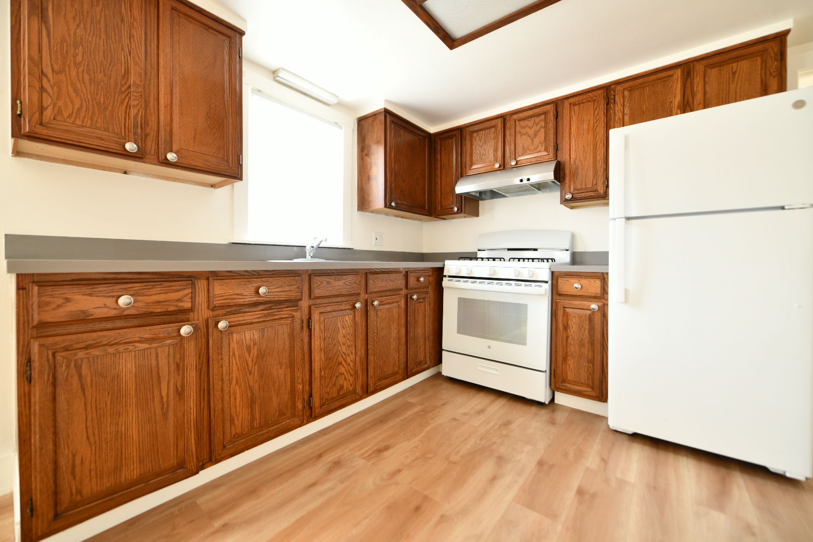 2p007 - 530-536 41st St. Oakland