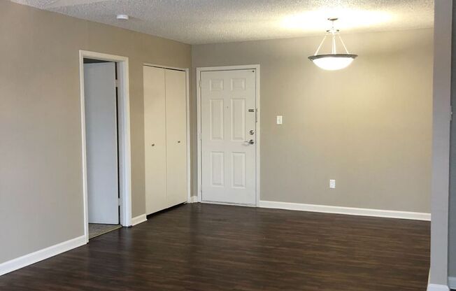 2 beds, 2 baths, 952 sqft, $1,595, Unit #1210