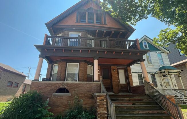 421-425 Washington