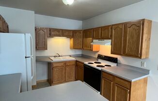 1 bed, 1 bath, $475, Unit #23