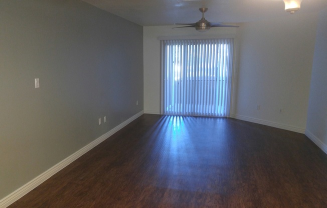 2 beds, 2 baths, 984 sqft, $1,600, Unit 136