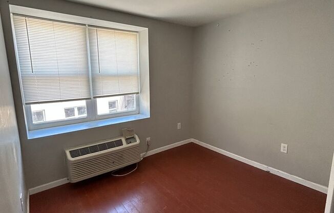 5700 Ogontz Ave.