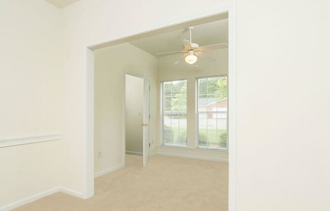 open floor plan with sunroom