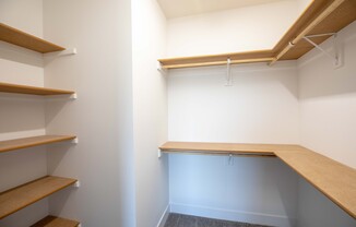 1 bed, 1 bath, 760 sqft, $1,230, Unit 204 - Indigo Corner