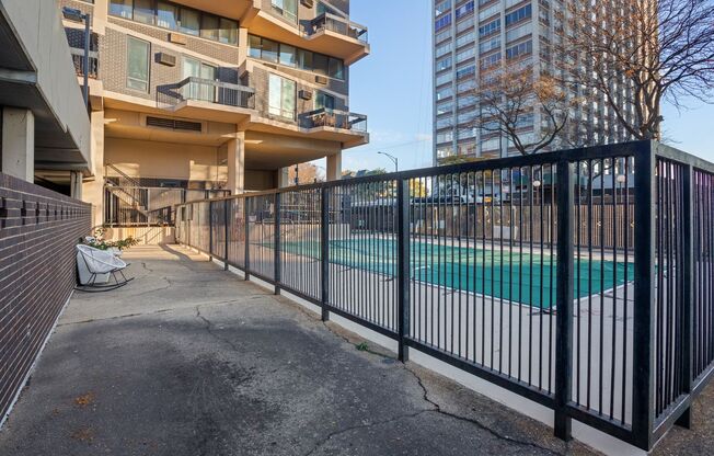 3 beds, 1.5 baths, 1,001 sqft, $3,400, Unit 28K