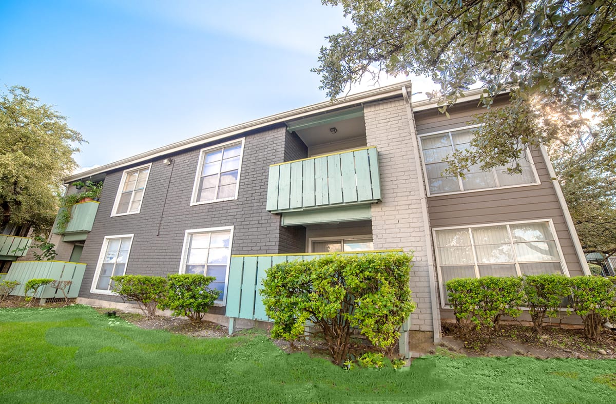 Sundance Apartment Homes