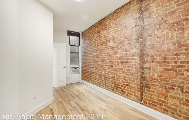 219 East 89th Street