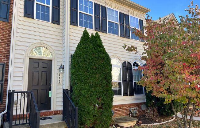 3 beds, 2.5 baths, $3,000