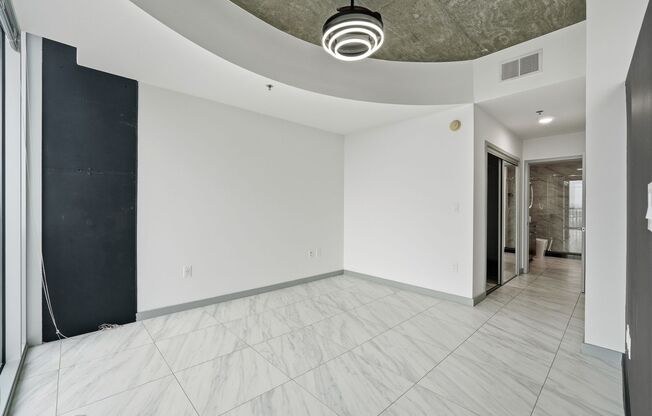 1 bed, 1 bath, $2,095, Unit UNIT 2008