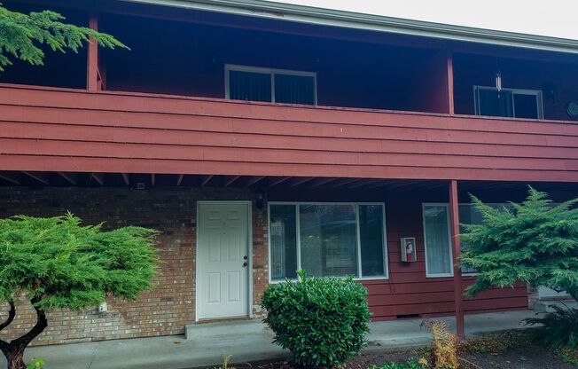 1705 Lake Stevens