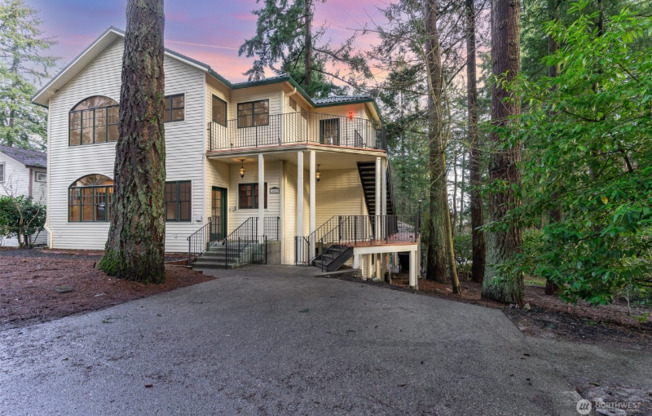 14520 FREEMONT AVE N