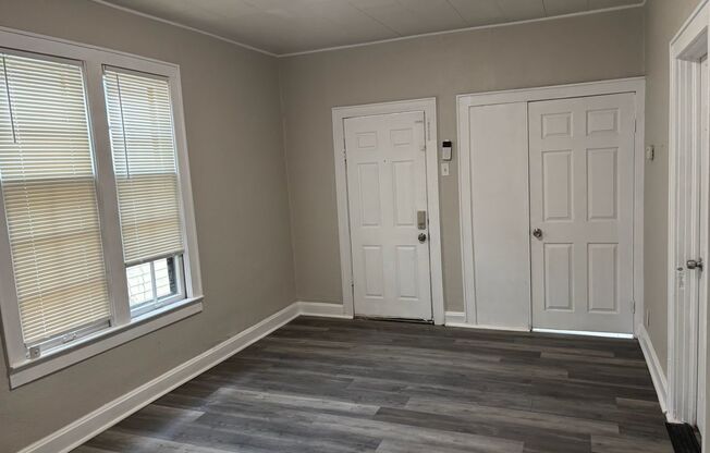 2 beds, 1 bath, $1,000