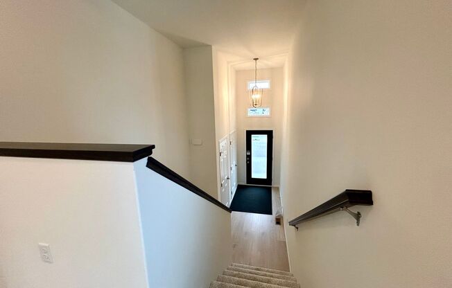 Spacious & Stylish 4-Bed Home with Modern Finishes and Attached 2-Stall Garage