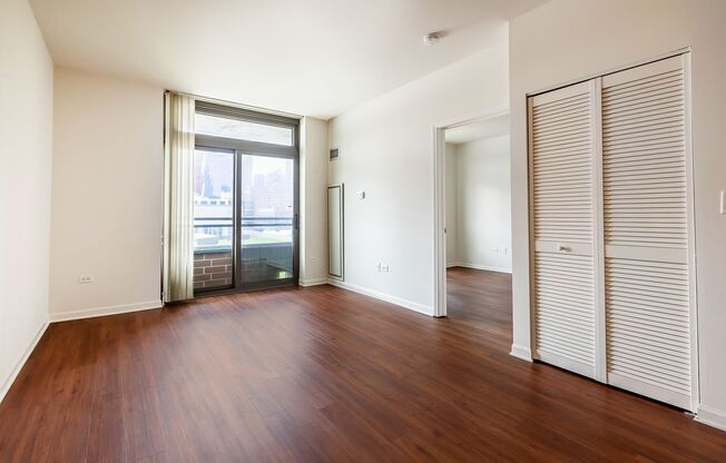 1 bed, 1 bath, 782 sqft, $2,299, Unit 1302