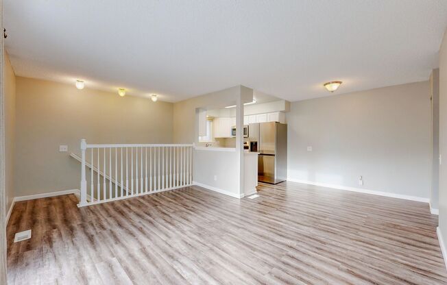 Charming 2bd/1bth Townhome Centrally Located