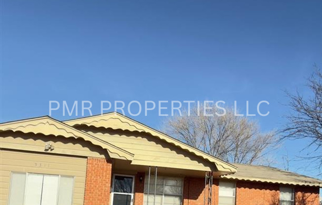 3 Bedroom/1.5 Bath-House