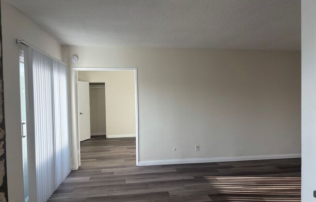 2 beds, 1 bath, $2,995, Unit 202