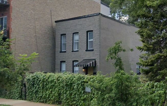 1512 North Maplewood Avenue