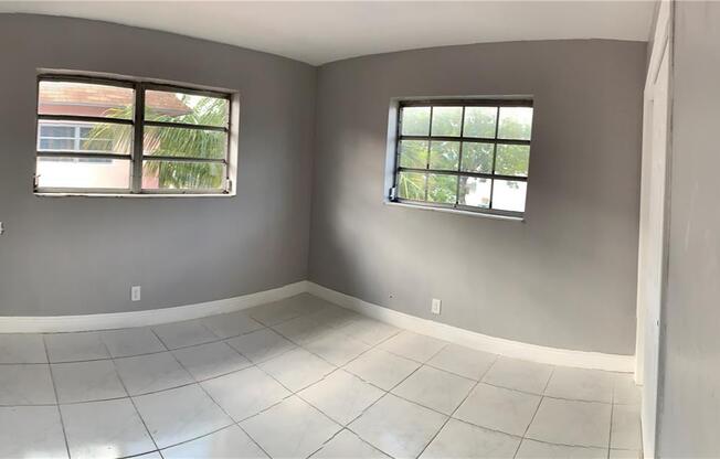 5880 NORTHWEST 16 PL