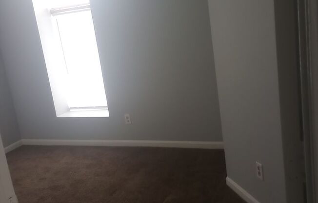 C3 - 2412 W. Muhammad Ali