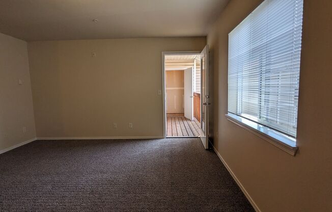 3 beds, 2 baths, 1,180 sqft, $1,695, Unit B303