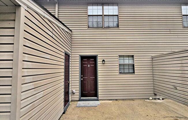 2 beds, 1.5 baths, 1,250 sqft, $975, Unit 2412 #4