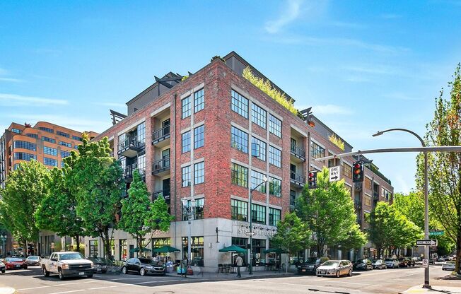 McKenzie Lofts - 2nd floor west facing Pearl District studio w/parking/storage/covered balcony