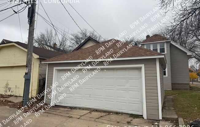 3527 W CONCORDIA