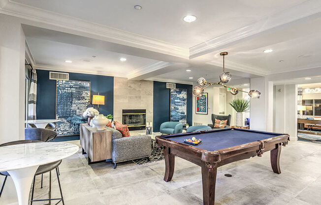 Welcome to Regents Court