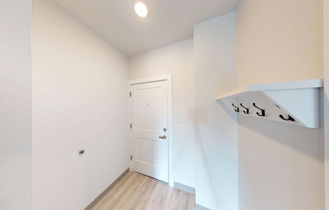 1 bed, 1 bath, 459 sqft, $1,975, Unit 305