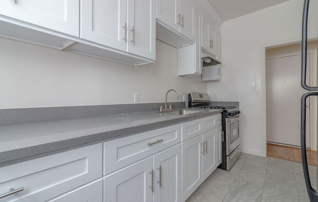 Studio, 1 bath, $1,299, Unit 107