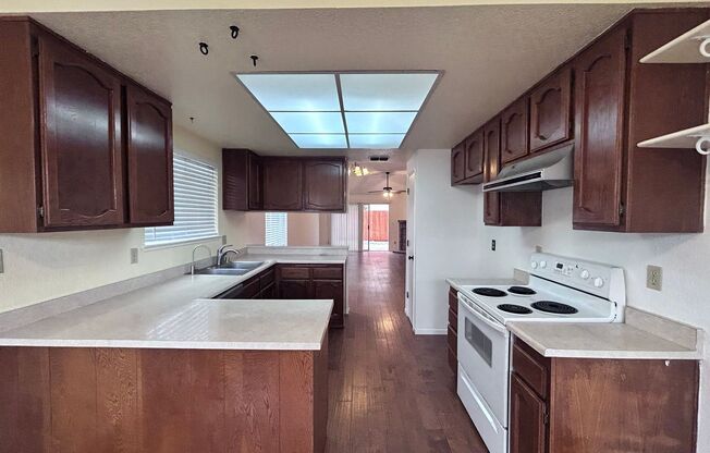 1/3 OFF ONE MONTH RENT IF APPROVED AND MOVED IN BY 12/15