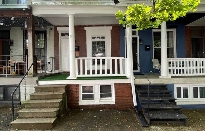Amazing & Fully Renovated Remington 2bd/2ba Home w CAC and more! Available 6/1