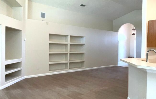 3 bedroom, 2 bath, 2 car garage, Single Family home in the Clermont gated community of Mission Park!