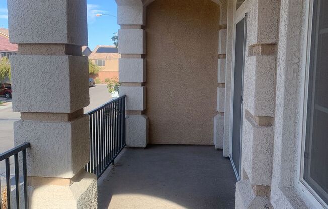 5 beds, 3.5 baths, $2,895