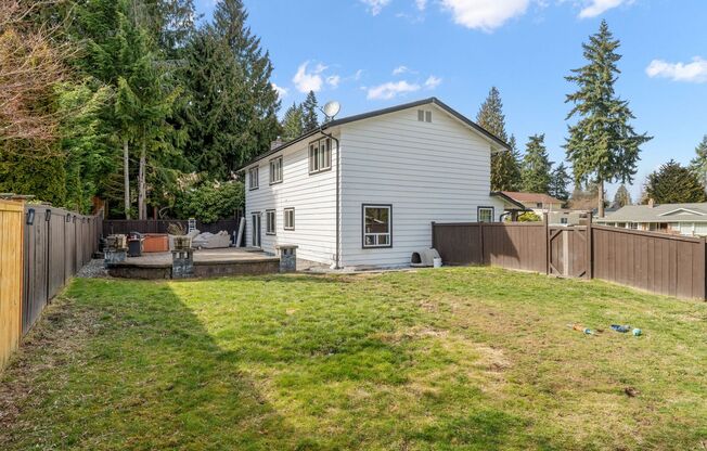 Beautiful 4 bedroom home in Puyallup in a great community!
