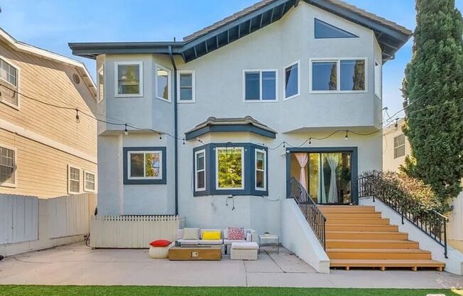 7939 W 80 ST